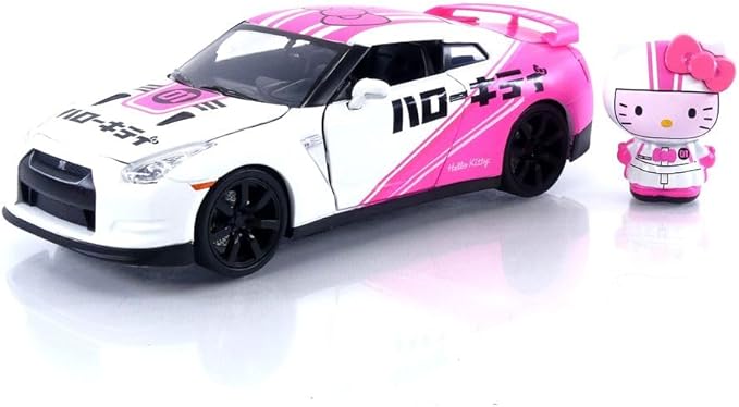 Toyko Speed 1:24 2009 Nissan GT-R R35 Die-cast Car & Hello Kitty Racing Figure