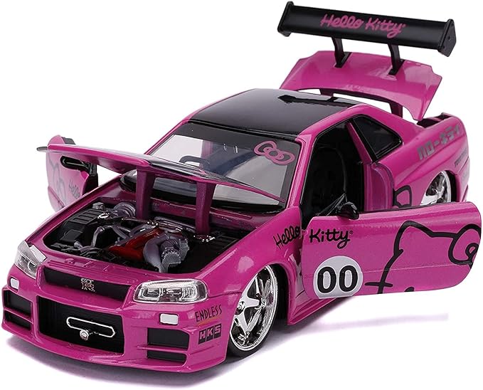 Hello Kitty 1:24 2002 Nissan Skyline GT-R (BNR34) Die-Cast Car & Hello Kitty Figure